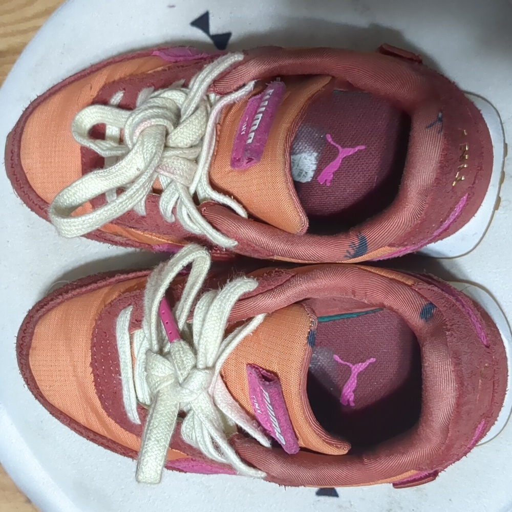 Puma tiny sneakers - Picture 3 of 4
